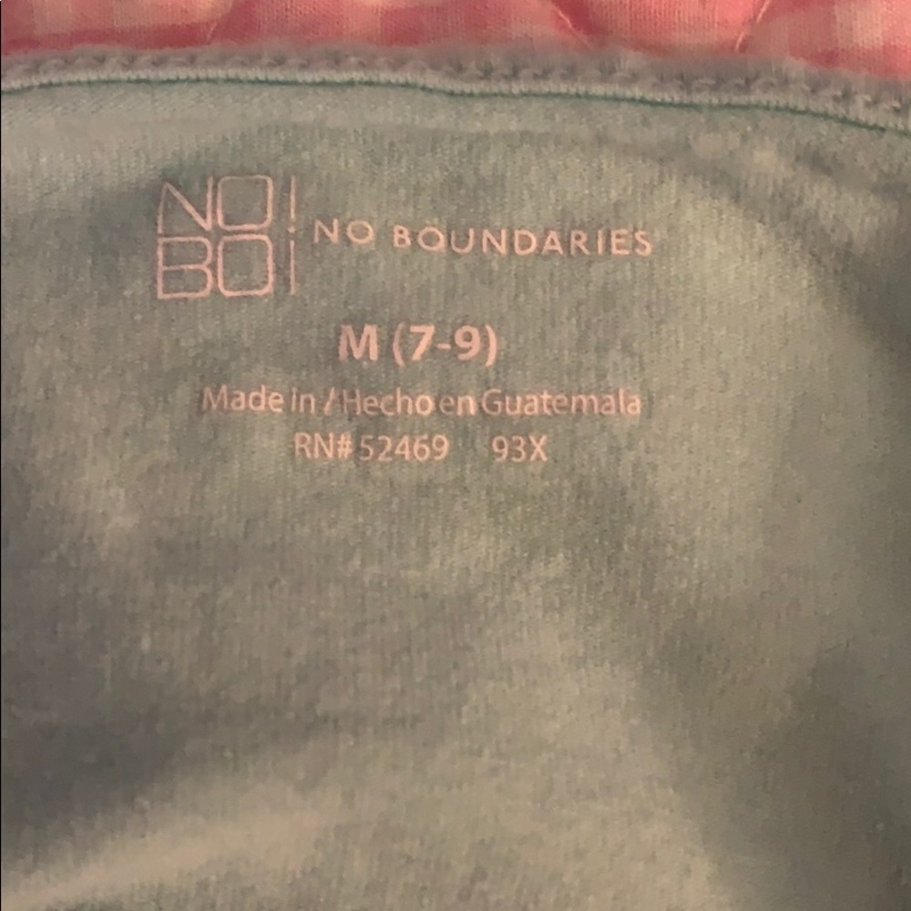 Tank Tops - Picture 3 of 4